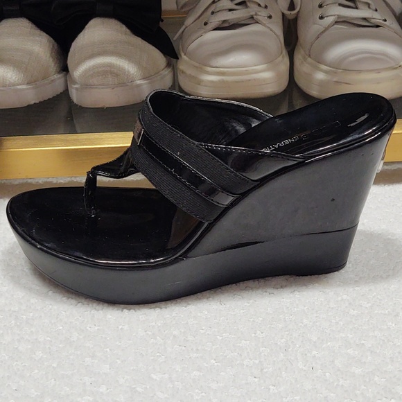 BCBG Wedges - Picture 2 of 5